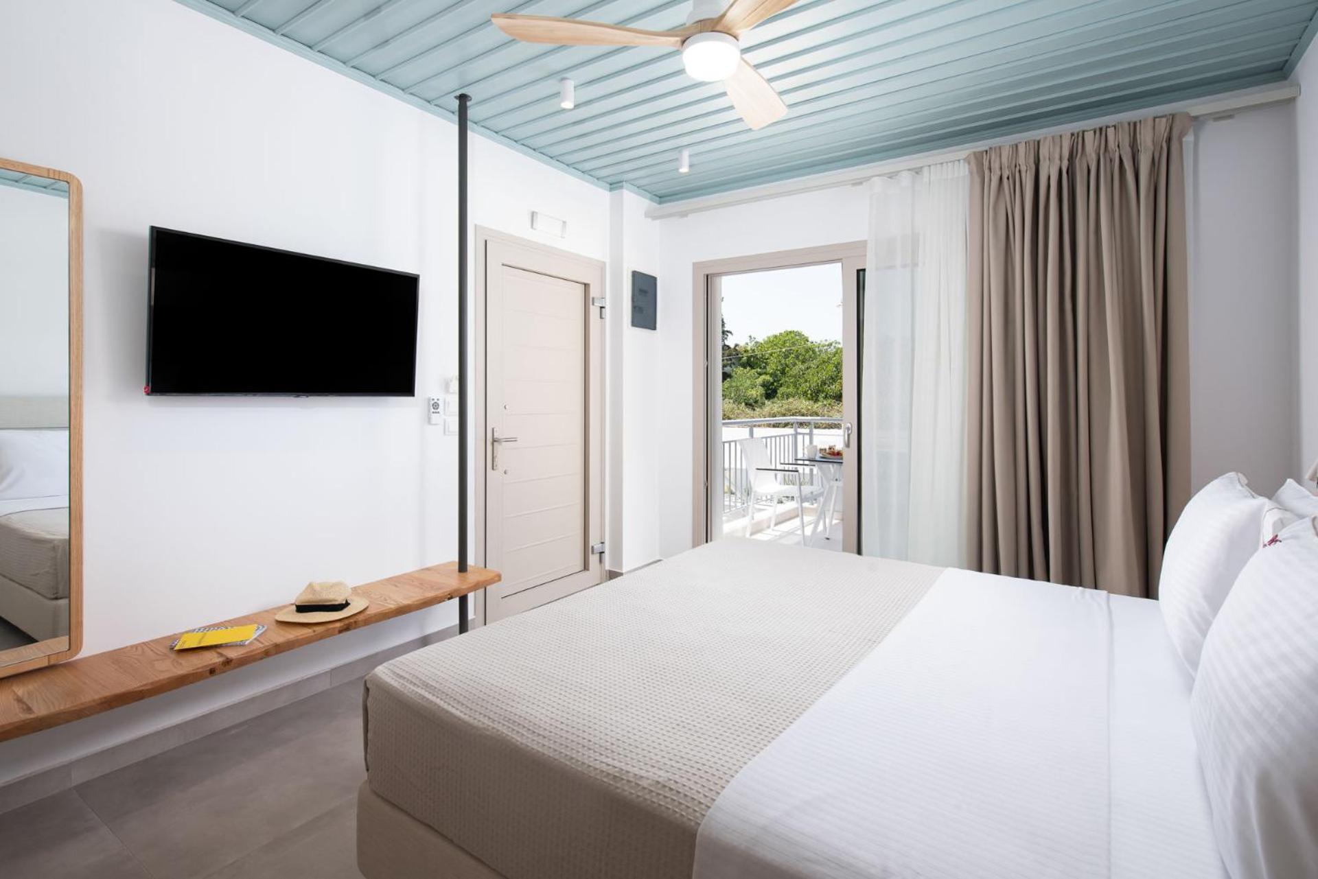 Sourinis Luxury Suites Limenaria  Exterior photo