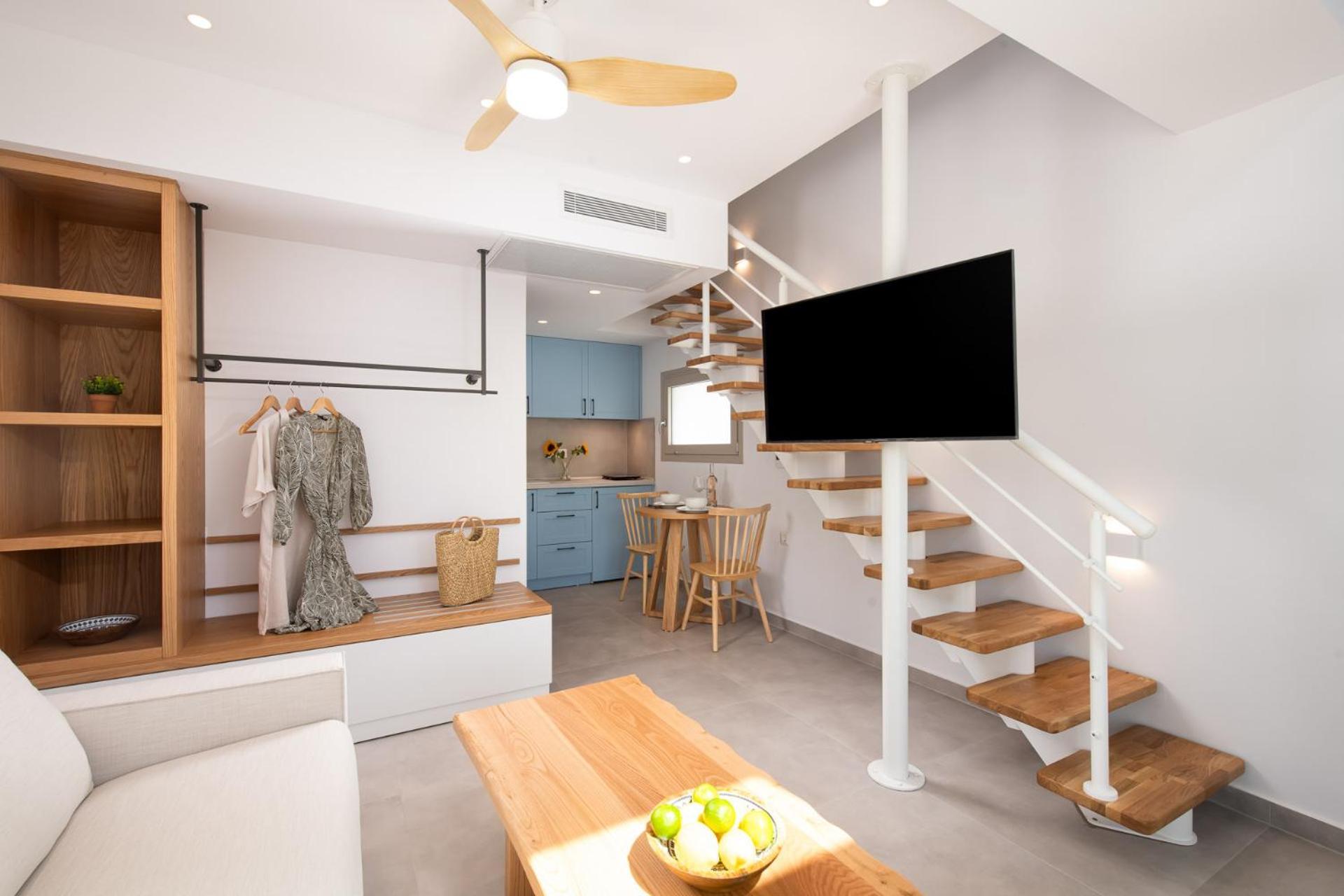 Sourinis Luxury Suites Limenaria  Exterior photo