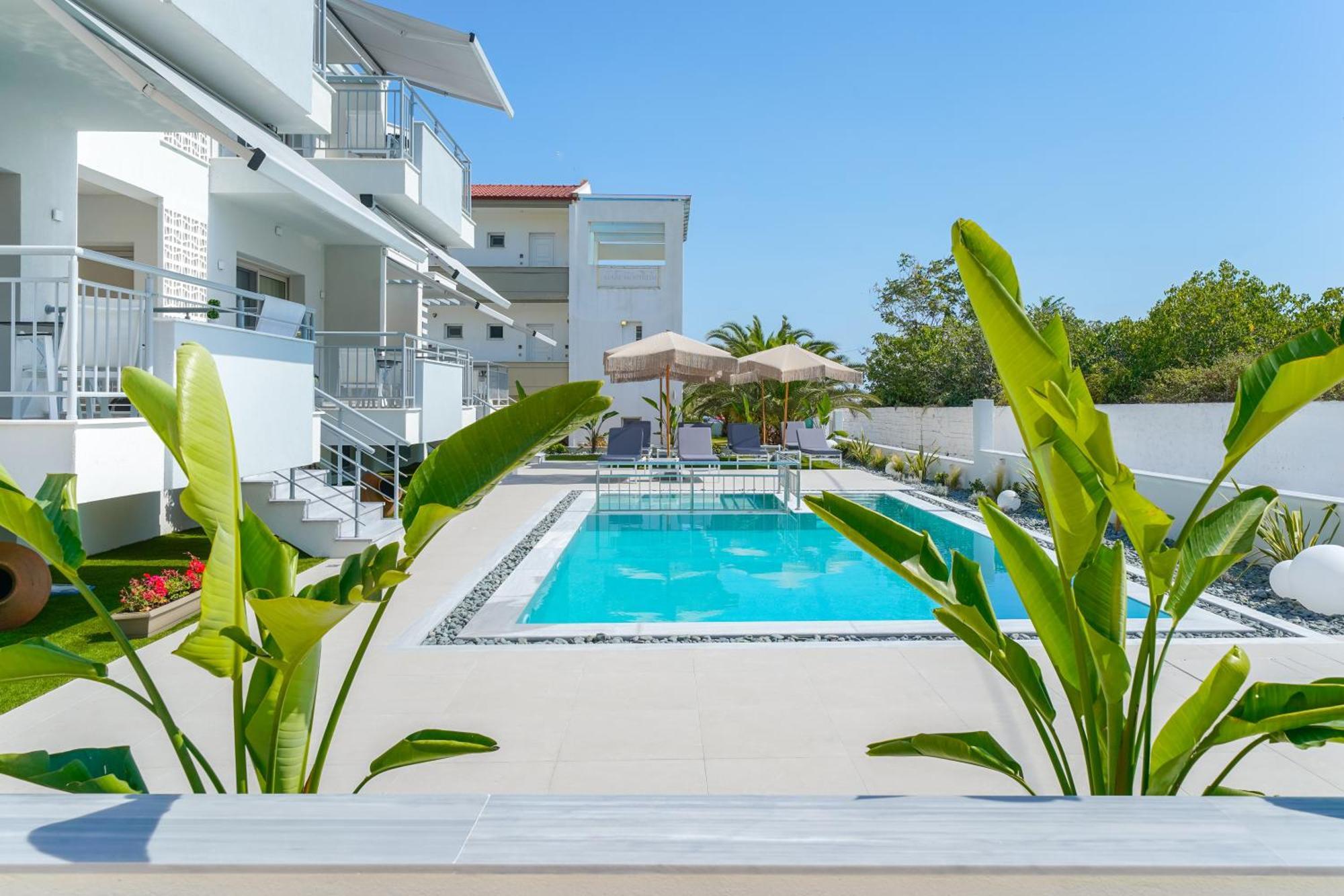 Sourinis Luxury Suites Limenaria  Exterior photo