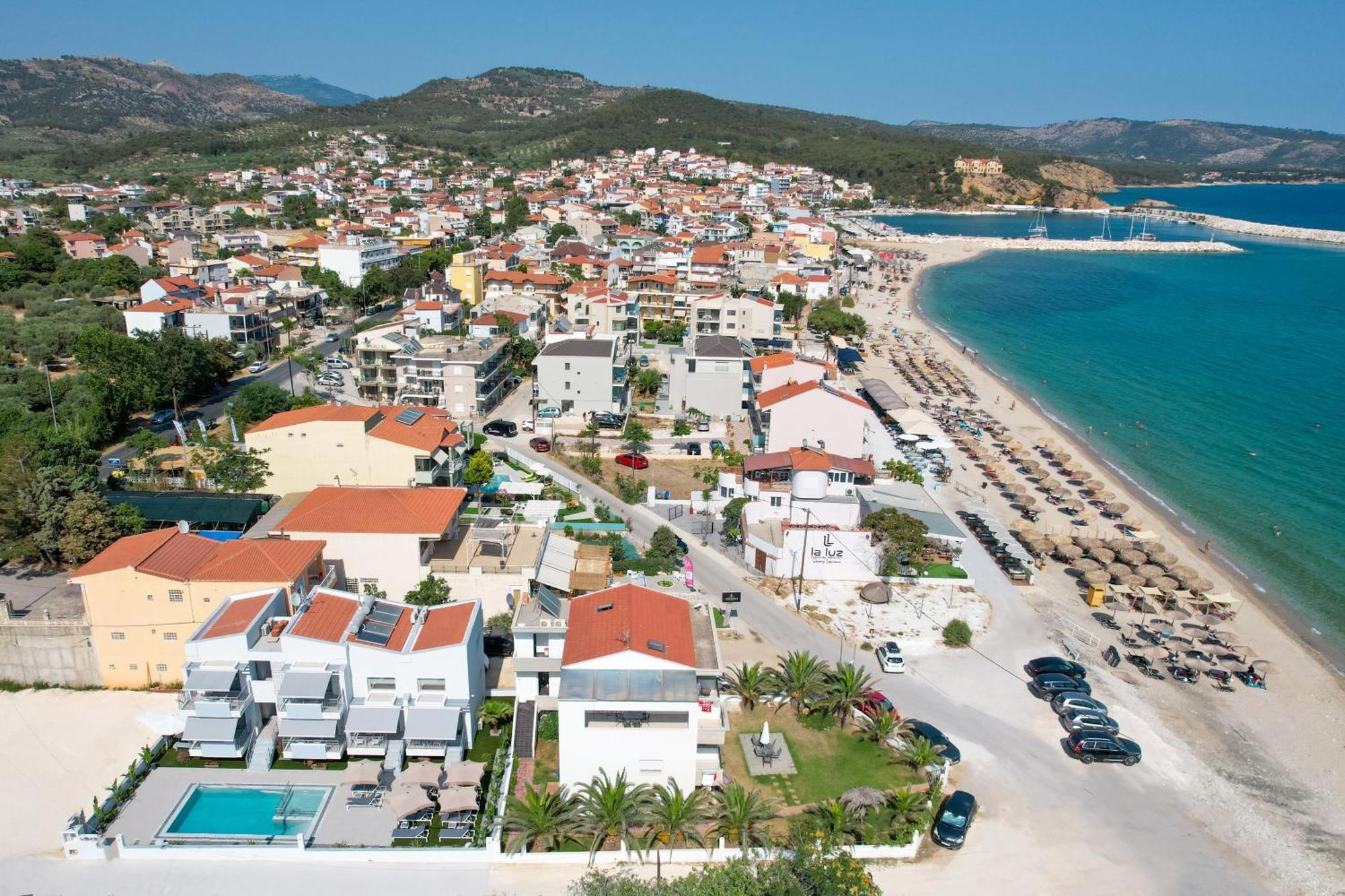 Sourinis Luxury Suites Limenaria  Exterior photo