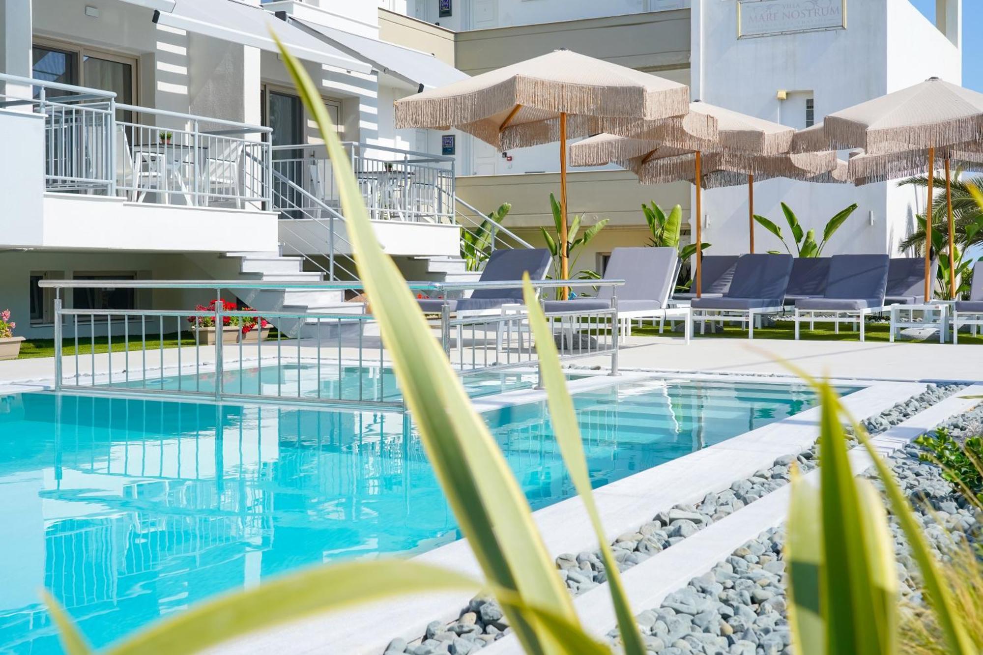 Sourinis Luxury Suites Limenaria  Exterior photo